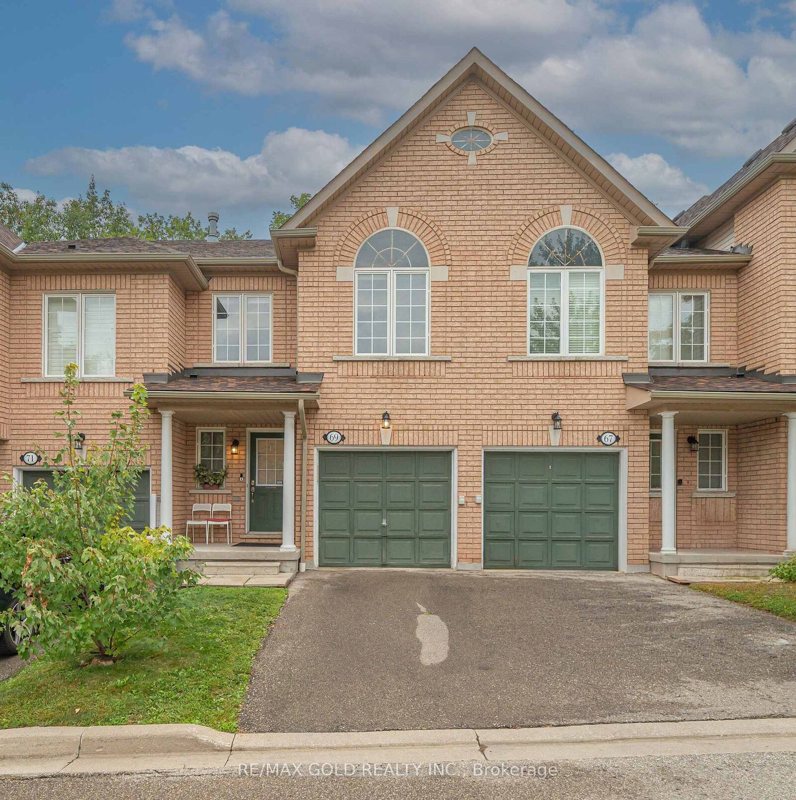 Photo de la propriété:  7360 Zinnia Place 69  ON L5W 2A4 