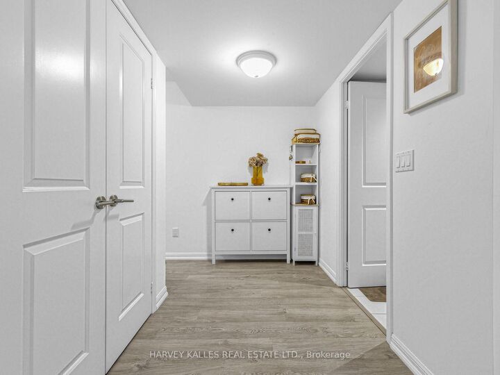 Property Photo:  65 East Liberty Street 224  ON M6K 3R2 