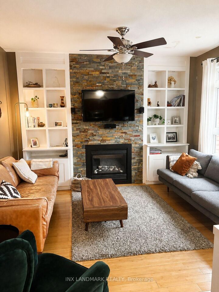 Property Photo:  19 Stuart Avenue N  ON L4M 0A1 
