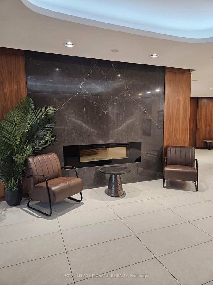 Property Photo:  1 Valhalla Inn Road 608  ON M9B 1S9 