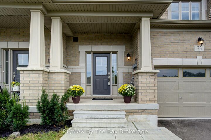 Property Photo:  73 Federica Crescent  ON L9Z 0N5 