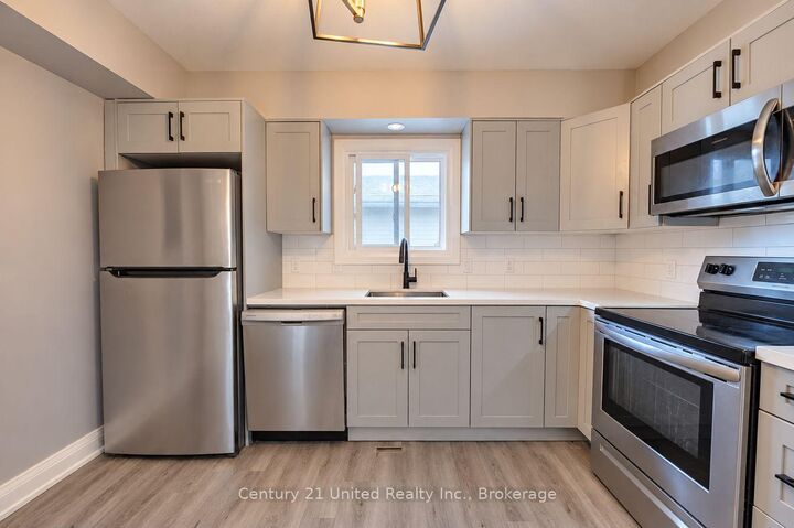 Property Photo:  818 Orpington Road  ON K9J 7X5 