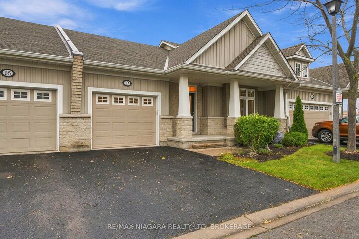 Property Photo:  92 Loretta Drive 17  ON L0S 1T0 