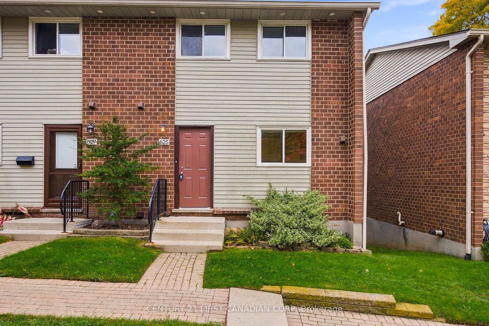 Property Photo:  625 Griffith Street 29  ON N6K 2S5 