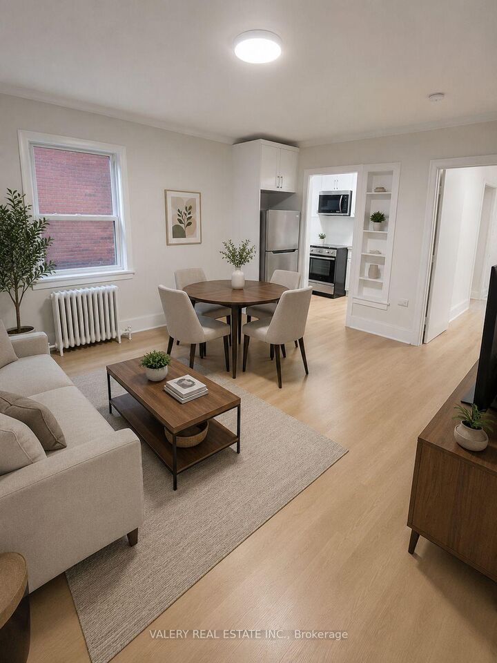 Property Photo:  2402 Queen Street E 40  ON  