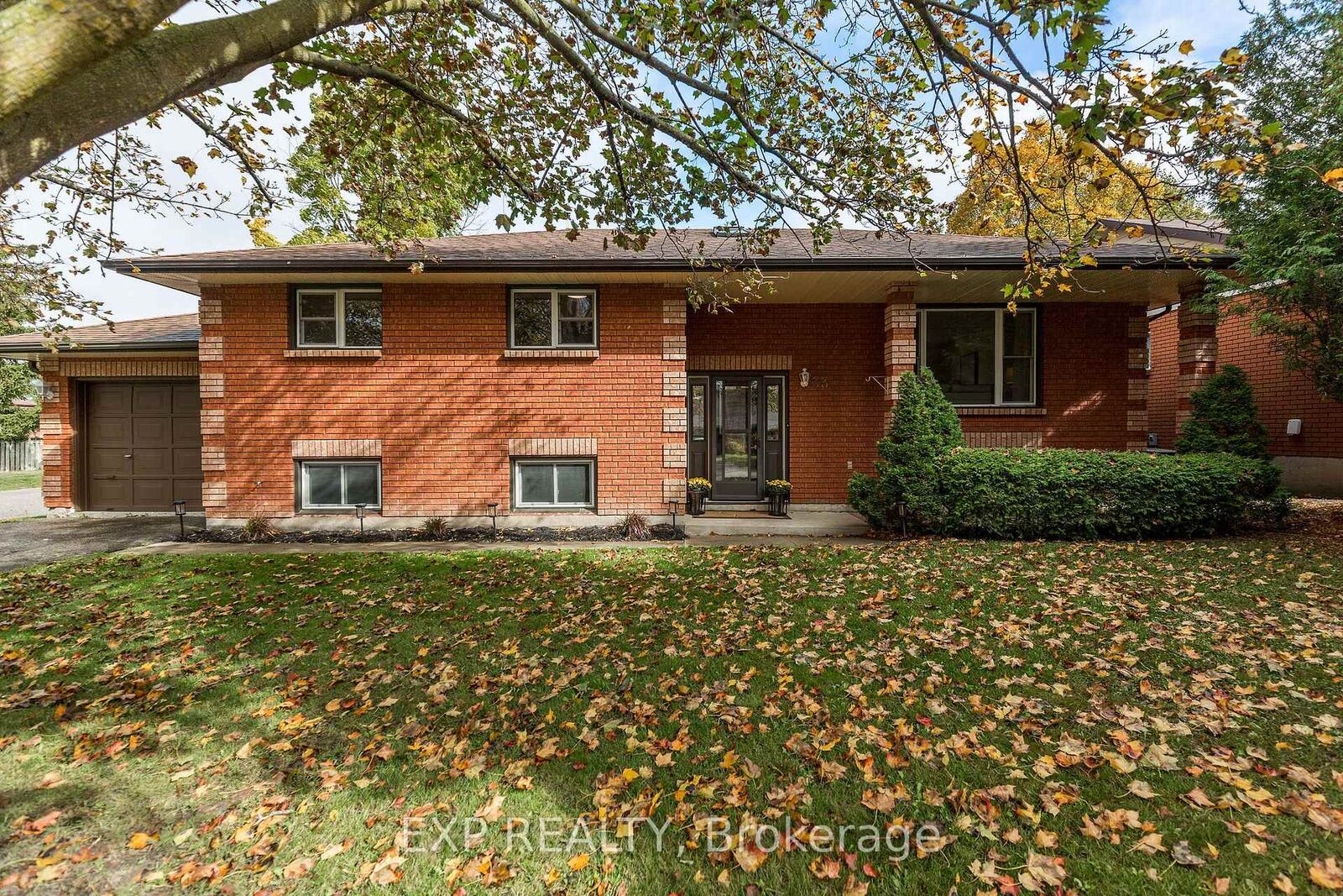 Photo de la propriété:  33 Shaw Street  ON L0L 1P0 