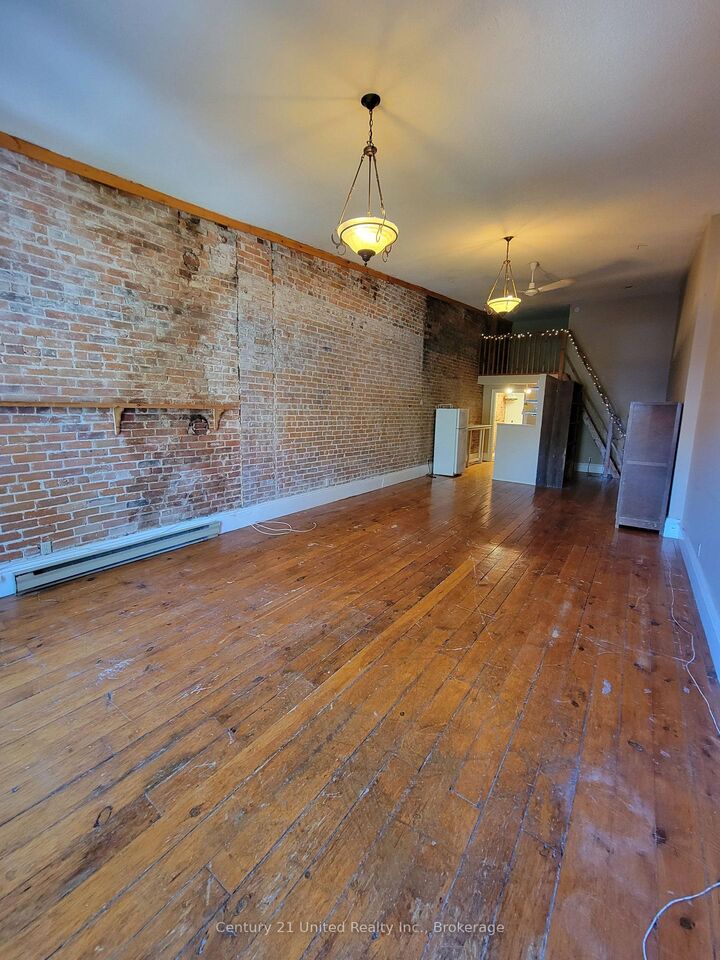 Property Photo:  384 1/2 George Street N D  ON K9H 3R3 