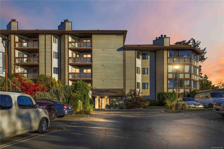 Property Photo:  69 Gorge Rd W #204  BC V9A 1L9 