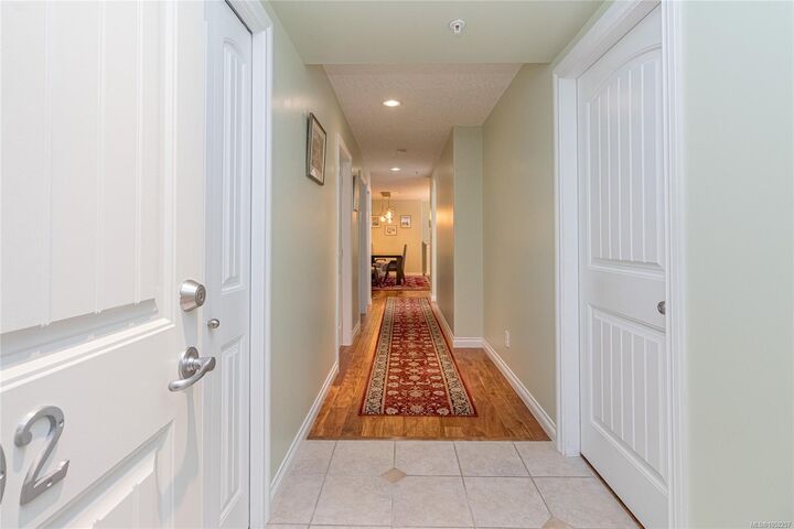Property Photo:  2318 James White Blvd #102  BC V8L 1Z6 