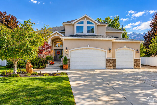 Property Photo:  2047 E Candle Tree Cv S  UT 84092 
