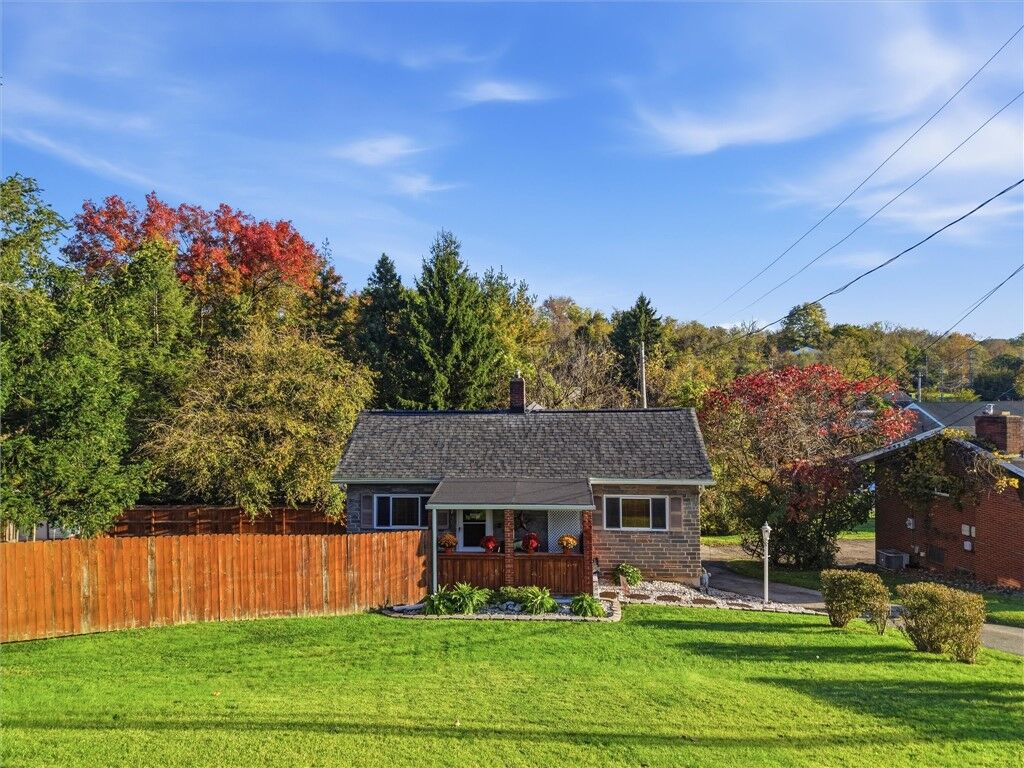 Property Photo:  7881 Saltsburg Rd  PA 15239 