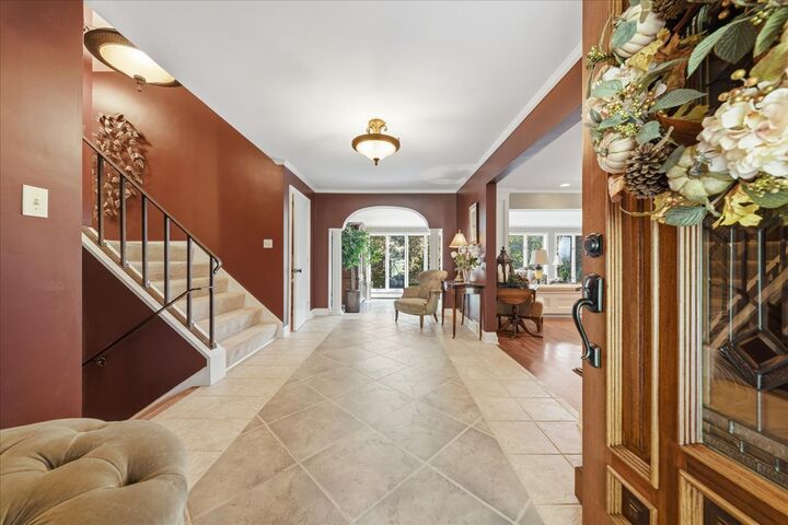 Property Photo:  136 South Drive  PA 15238 