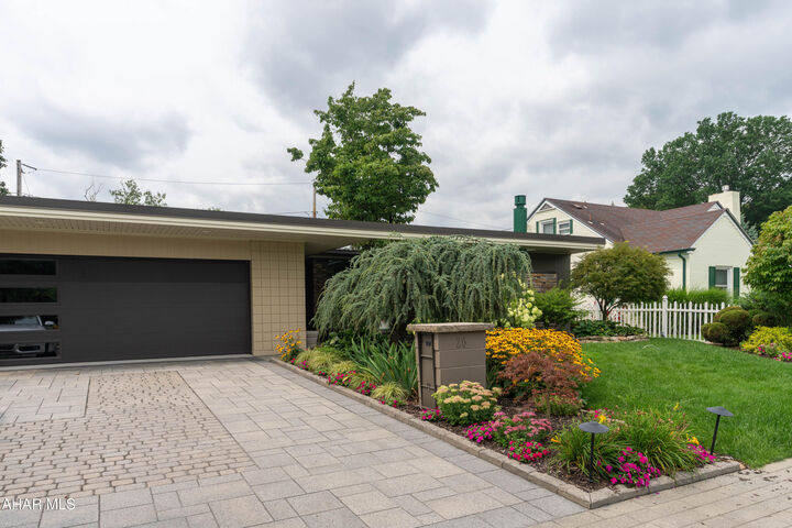 Property Photo: 26 Mansion Boulevard PA 16602