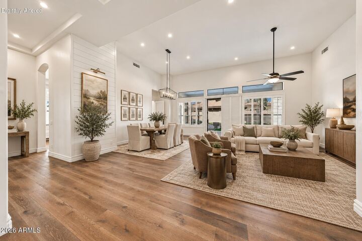 Property Photo:  358 W Citation Lane  AZ 85284 