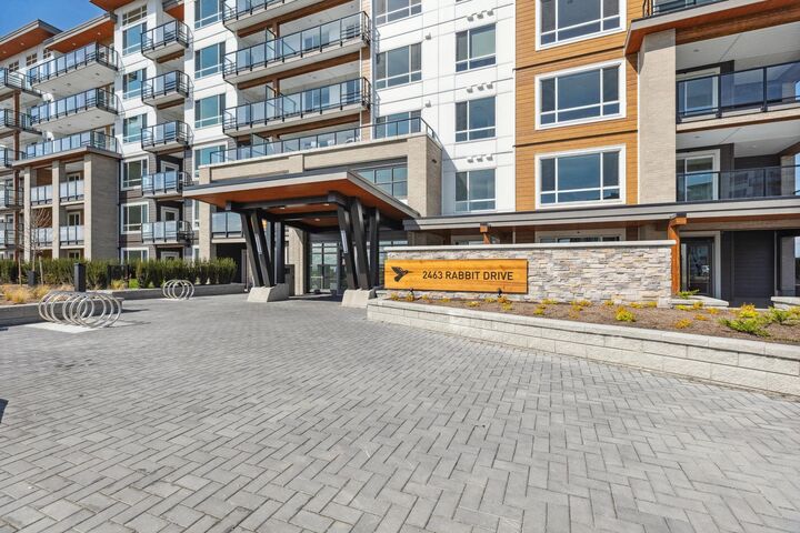 Property Photo:  2463 Rabbit Drive 2xx  BC V4M 0G6 