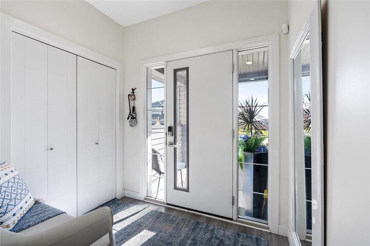 Property Photo: 207 Rowntree Avenue South MB R3Y 0Z2