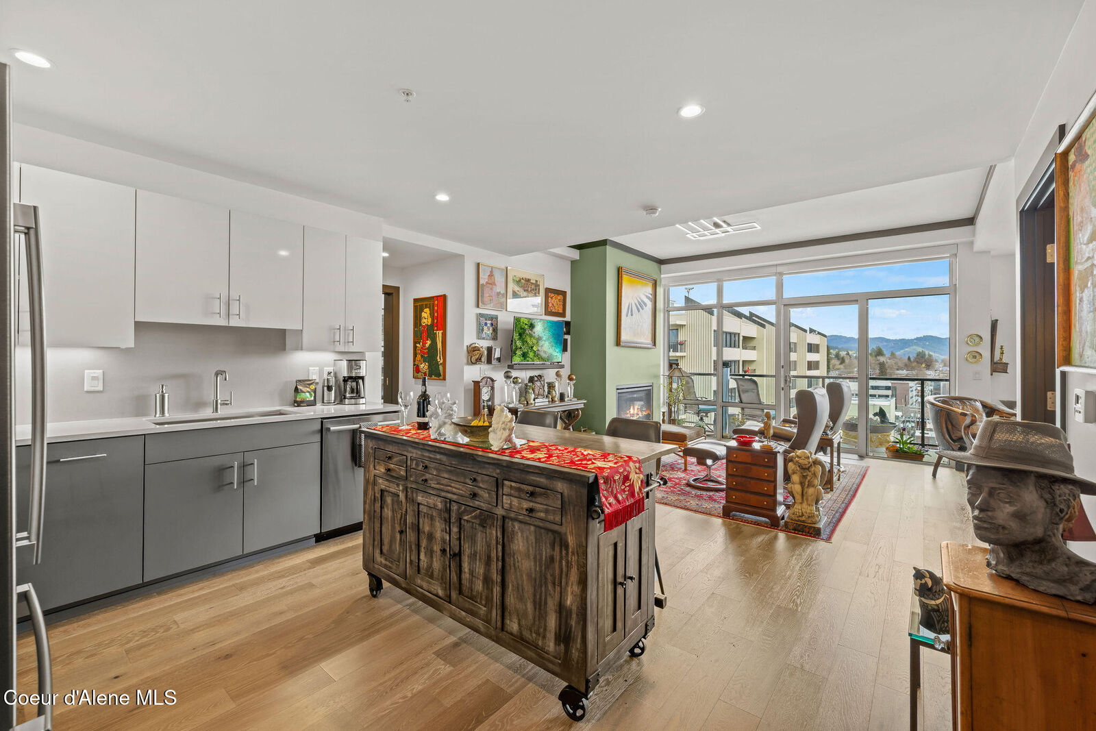 Property Photo: 201 N 1st St 904 ID 83814