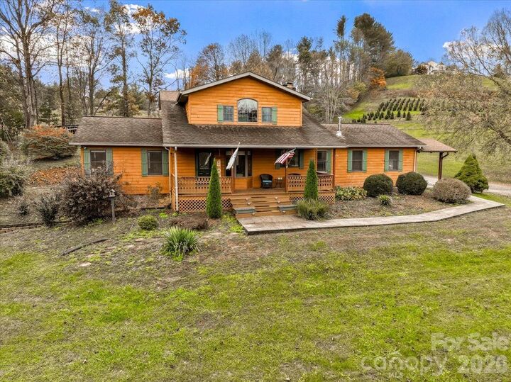 Property Photo:  179 River Walk Drive  NC 28714 