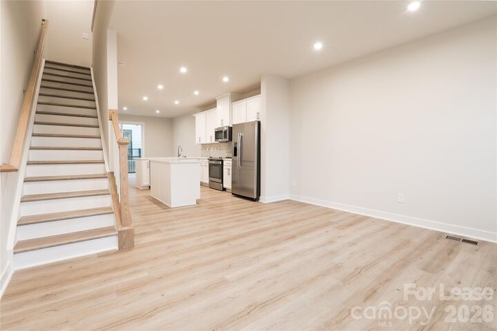 Property Photo:  1015 Simcoe Lane  NC 28217 