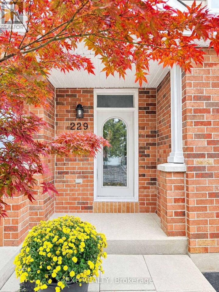 Property Photo:  229 Hidden Meadow Avenue  ON K1T 0C2 