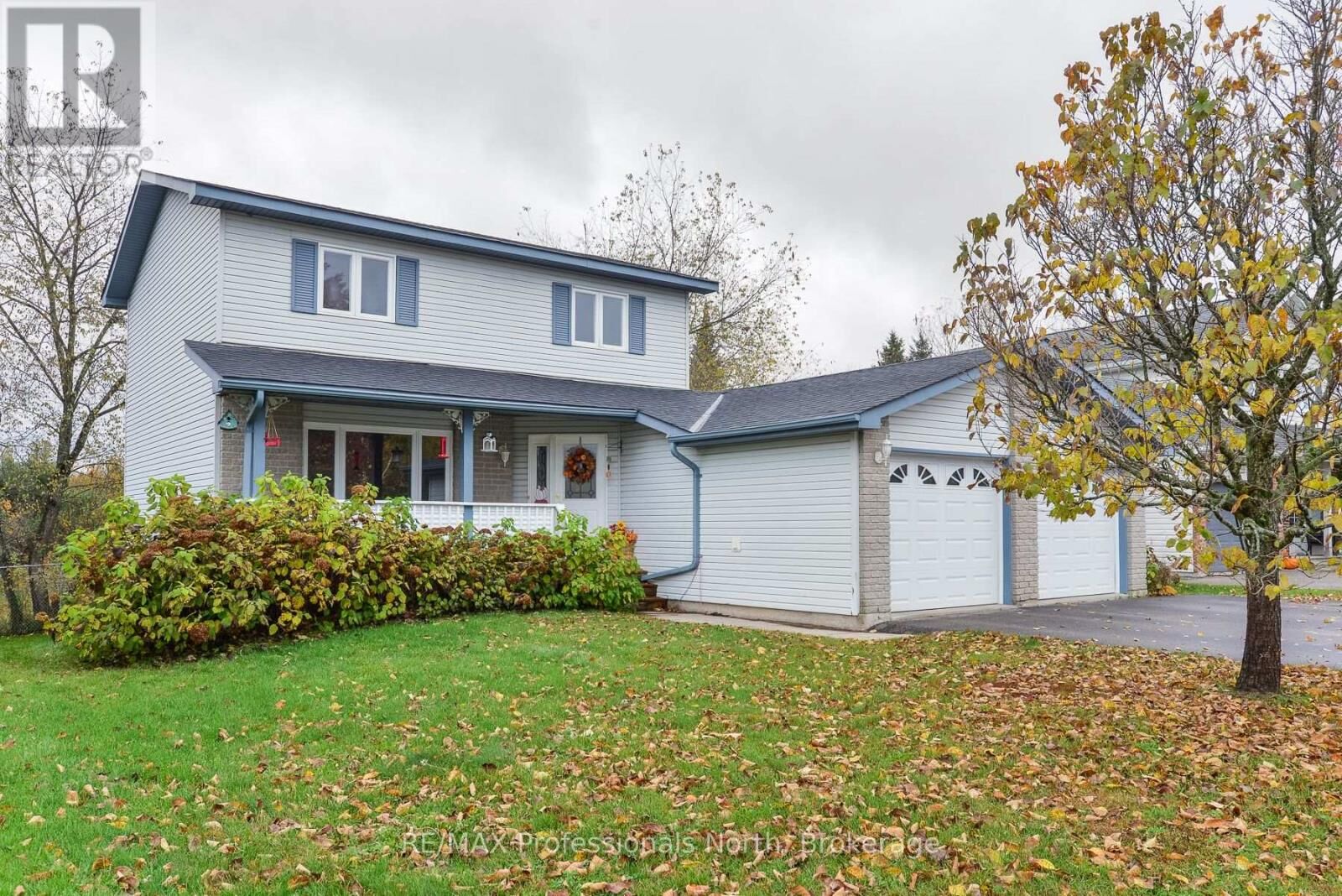 Property Photo:  34 Killdeer Crescent  ON P1L 1Z2 