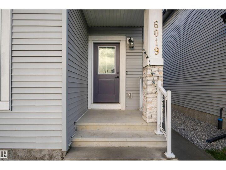 Property Photo:  6019 180 Av NW  AB T5Y 3W9 