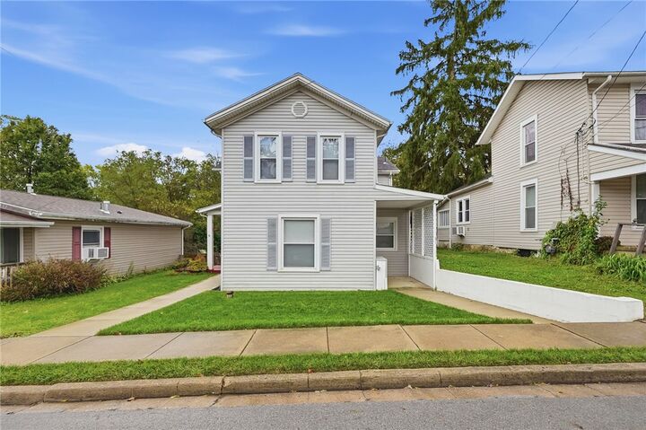 Property Photo:  42 E Salem Street  OH 45315 