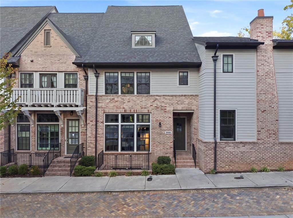 Property Photo: 6818 Prelude Drive GA 30328