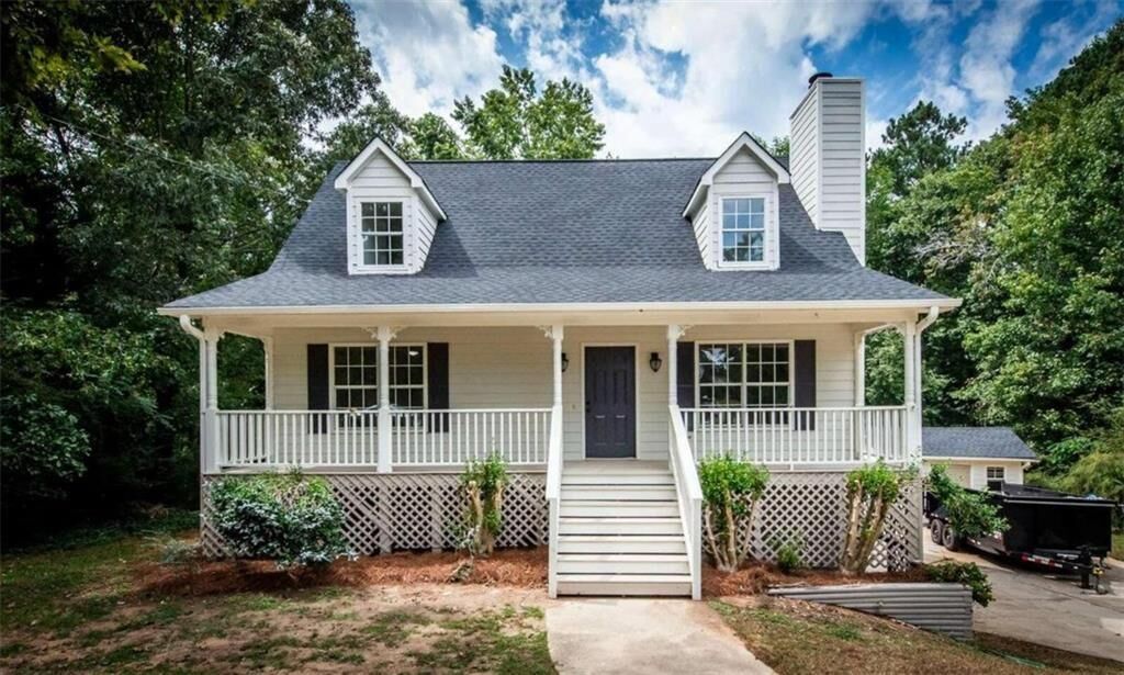 Property Photo: 3742 Willow Tree Circle GA 30135