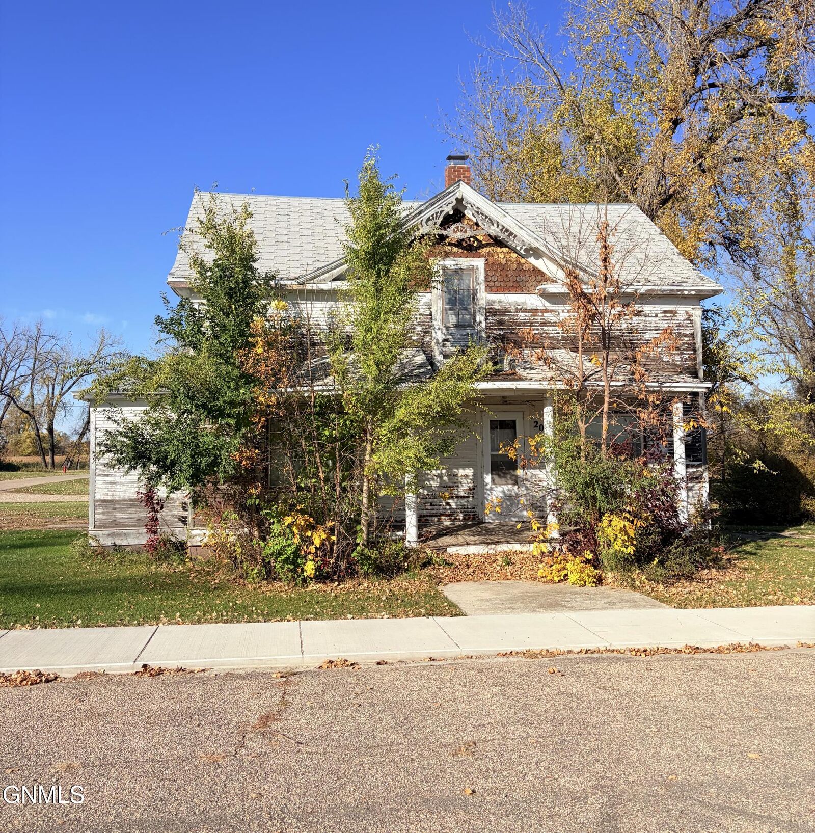 Property Photo: 200 1st Avenue NE ND 58483