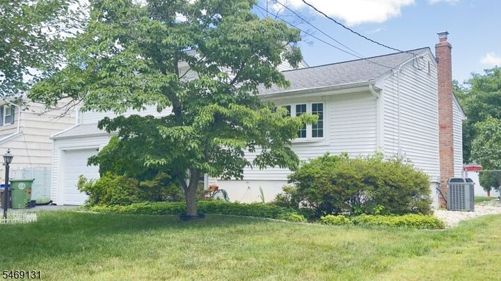 Property Photo:  1257 Shaffer Ave  NJ 07203 