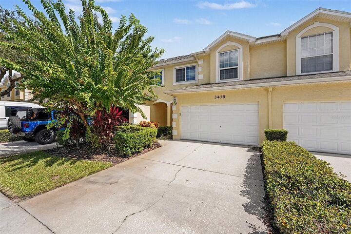 Property Photo:  3409 Fox Hunt Drive  FL 34683 
