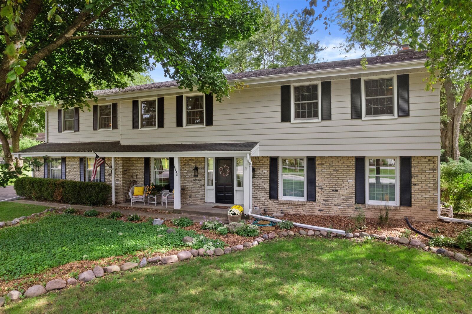 Property Photo:  18045 Lamplighter Ln  WI 53045 