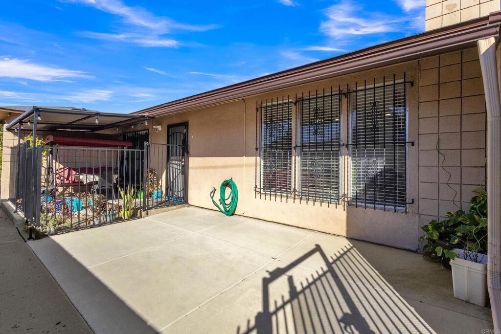 Property Photo: 1244 E Madison Ave A CA 92021