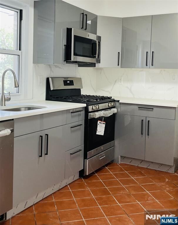 Property Photo:  303 3rd Street 1  NJ 07029 