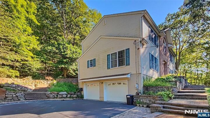 Property Photo:  281 Kinnelon Road  NJ 07405 