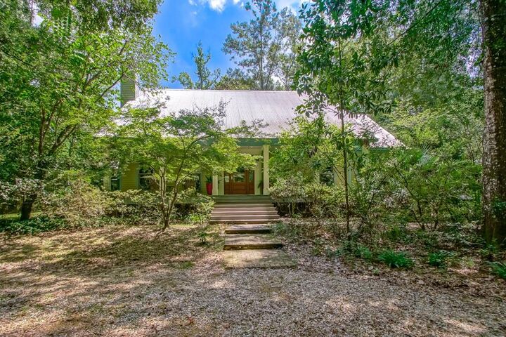 Property Photo:  78656 Turnpike Road  LA 70437 