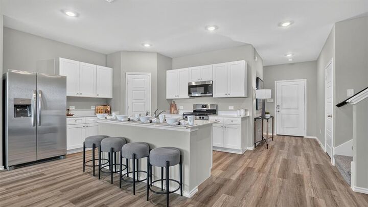Property Photo:  948 Traction Trail  TX 76031 