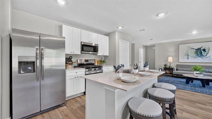 Property Photo: 4176 Sunny Branch Lane TX 76036