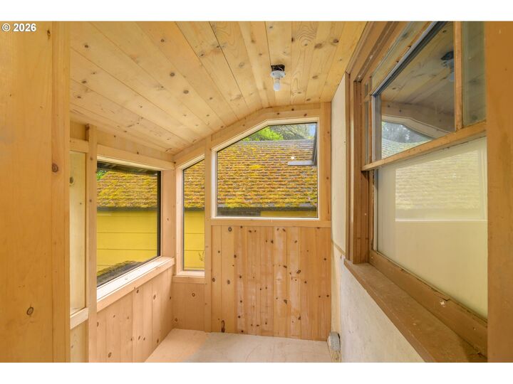 Property Photo:  8220 SW Canyon Dr  OR 97225 