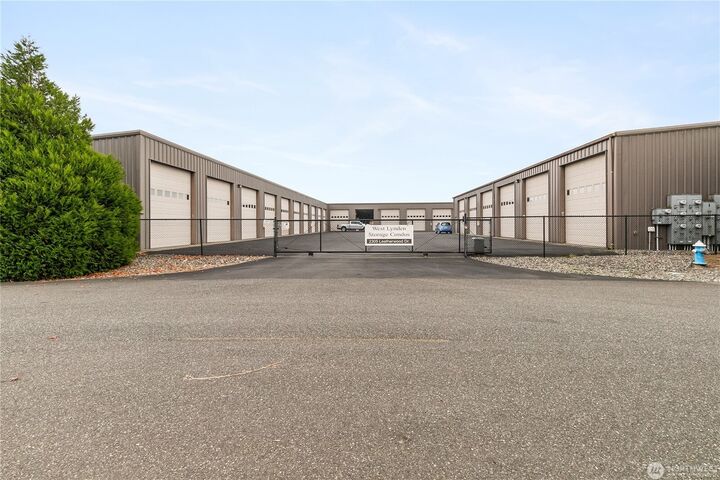 Property Photo: 2305 Leatherwood Dr. 2 WA 98264