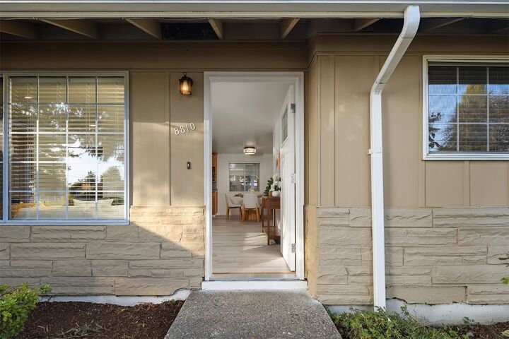 Property Photo:  8810 NE 187th Street  WA 98011 
