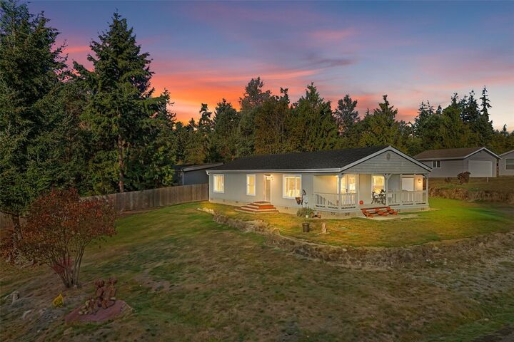 Property Photo:  92  Law Avenue  WA 98368 
