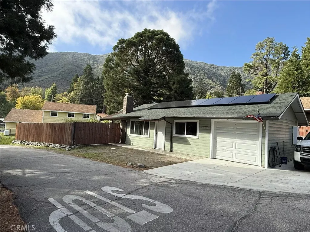 Property Photo: 13885 Pollard CA 92358