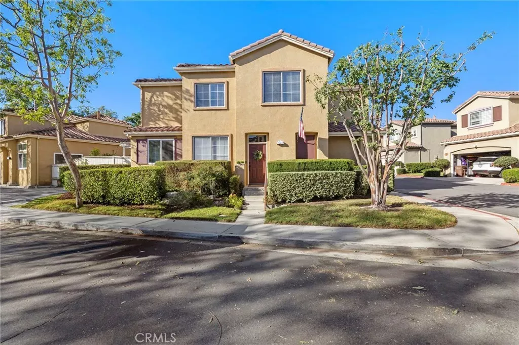 Property Photo:  19 Calle De Suenos  CA 92688 