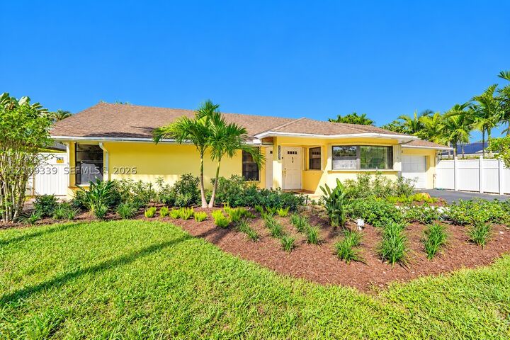 Property Photo:  9630 SW 115th Avenue  FL 33176 