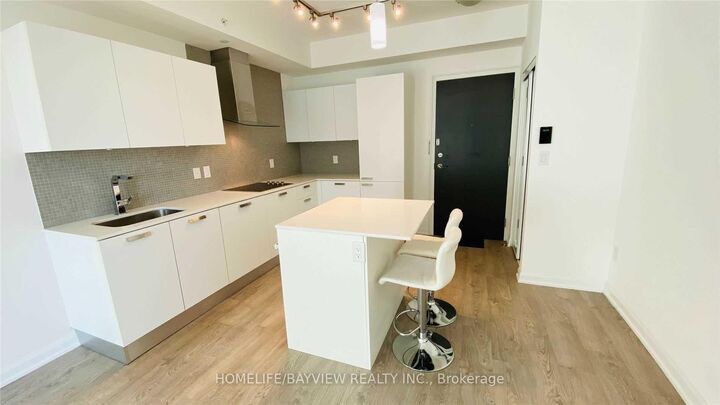 Property Photo:  9 Bogert Avenue 1005  ON M2N 1K4 