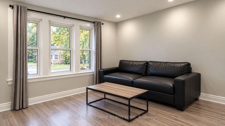 Property Photo: 213 Bowman Street 3 ON L8S 2T9