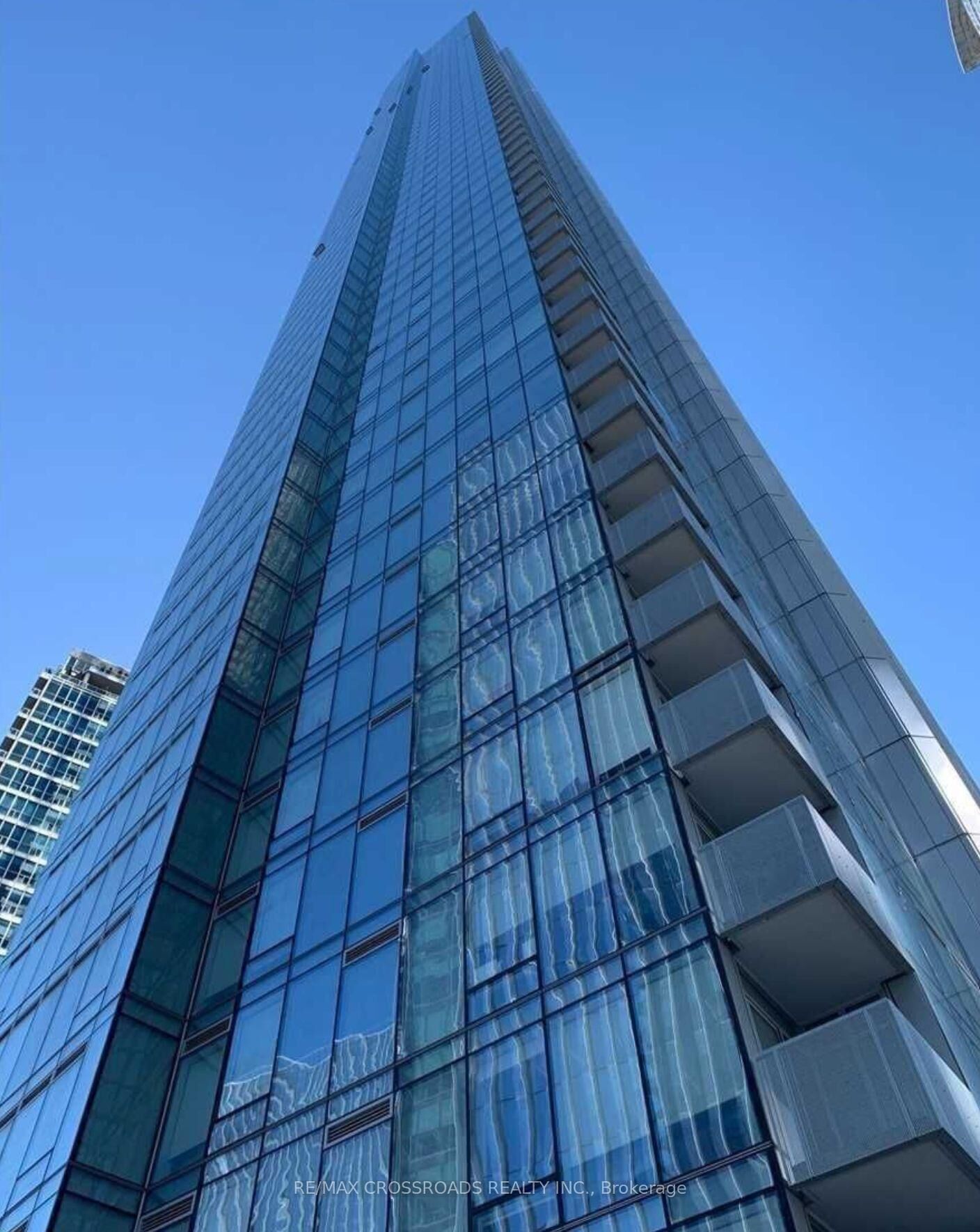 Property Photo:  10 York Street 803  ON M5J 2Z2 