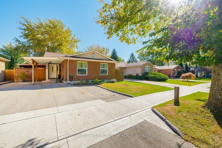 Property Photo:  6564 Charnwood Avenue  ON L2H 1Y9 